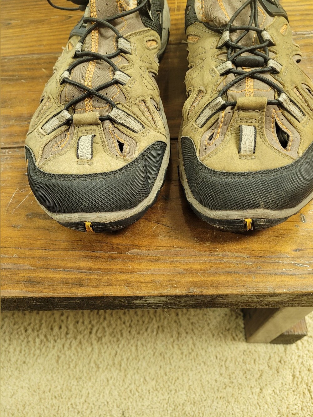 Merrell Men's Tan and Black Trail Sandals